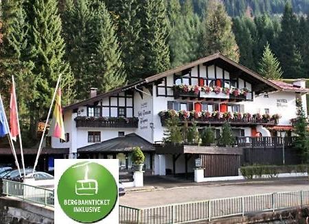 Hotel Wagner Riezlern Bagian luar foto