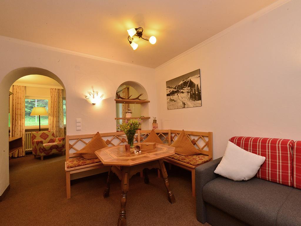 Hotel Wagner Riezlern Bagian luar foto