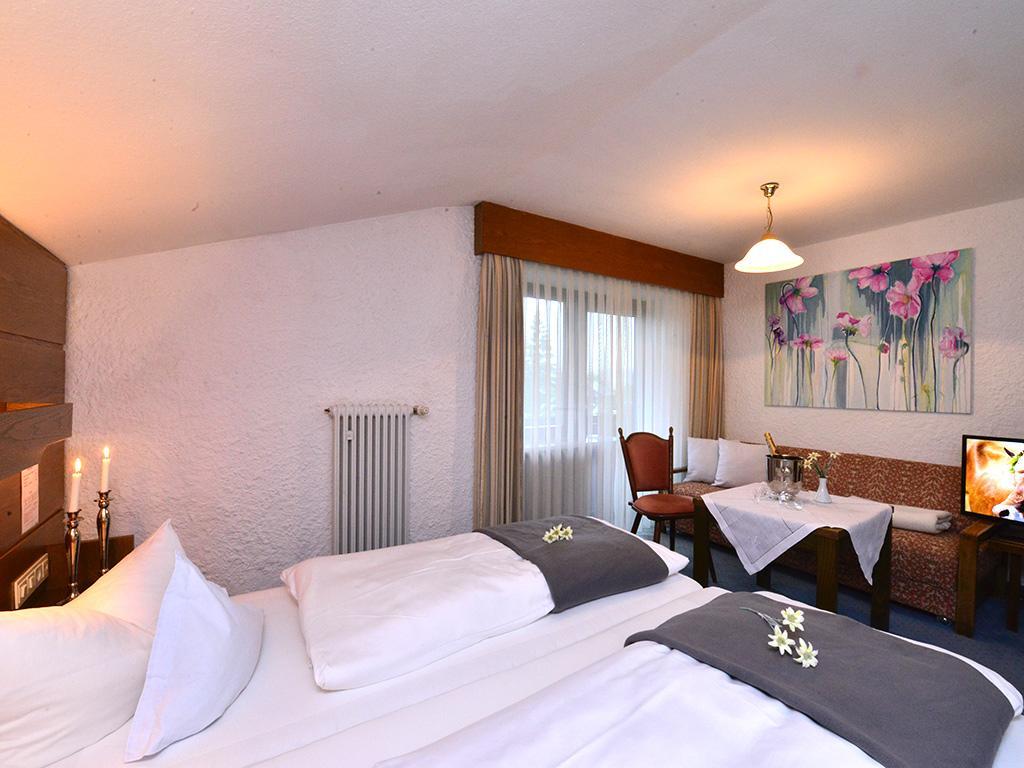 Hotel Wagner Riezlern Bagian luar foto