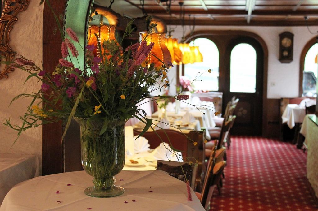 Hotel Wagner Riezlern Bagian luar foto