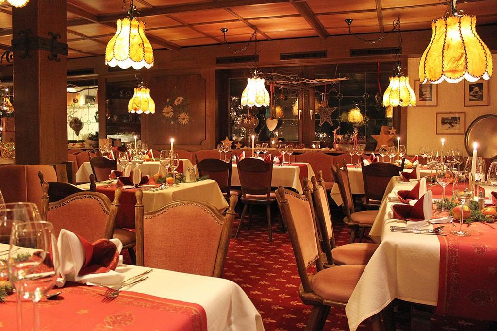 Hotel Wagner Riezlern Bagian luar foto